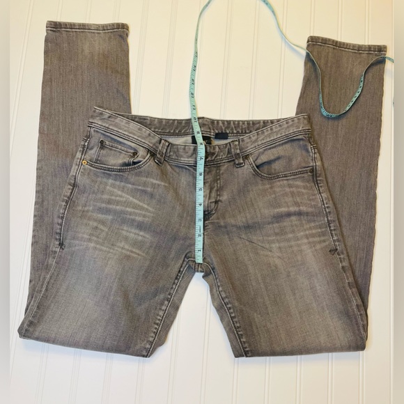 (Sold)Armani Exchange AX J11 Size 8‎ Short (Runs Small) Skinny Gray Denim Jeans? - Picture 12 of 14